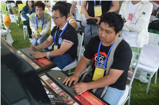 观察 | 飞凡杯2017CGL携华录音乐嘉年华火热进行中 点燃摇滚与电竞盛会激