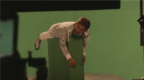 观察 | 《波克捕鱼》2周年MV花絮曝光 宪哥嫩模现场玩high